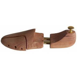 CEDAR WOOD SHOE TREES WITH DOUBLE SPRING